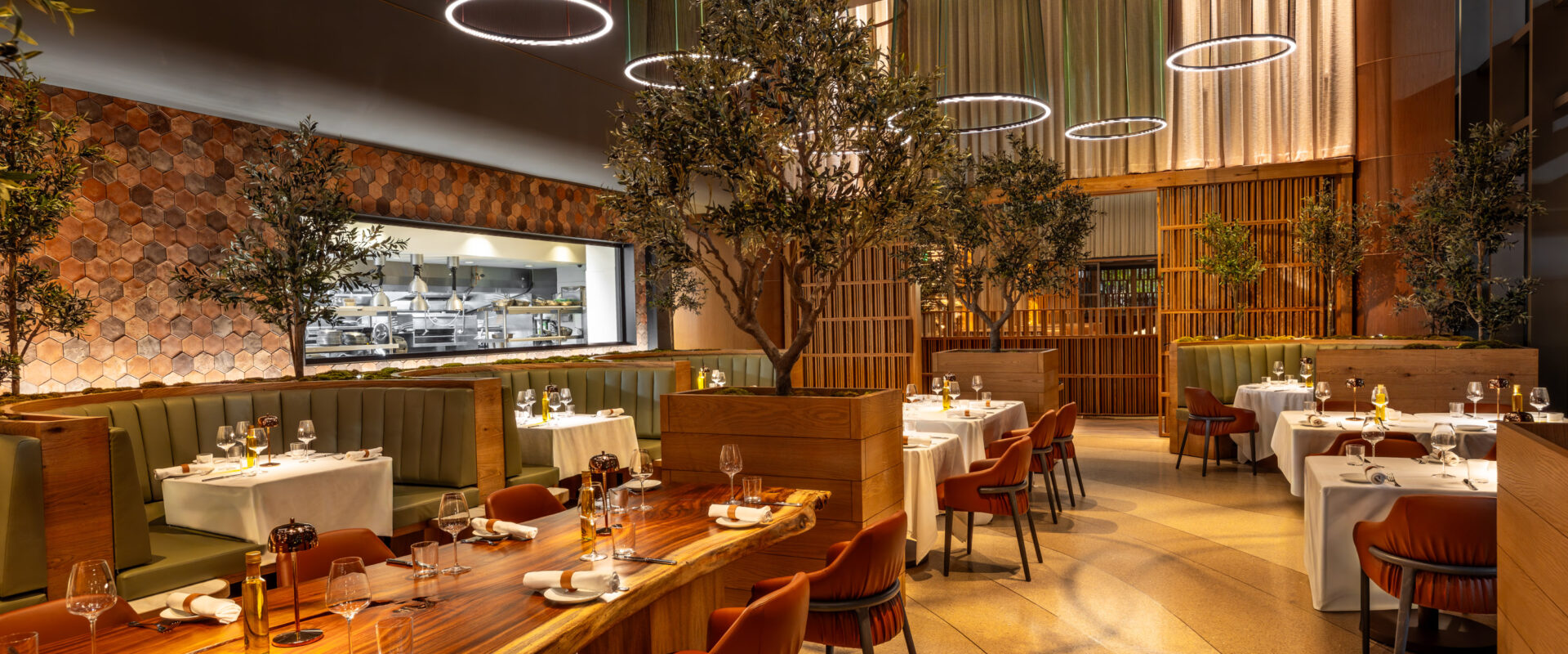 Beverly Hills Upscale Dining Baldi 